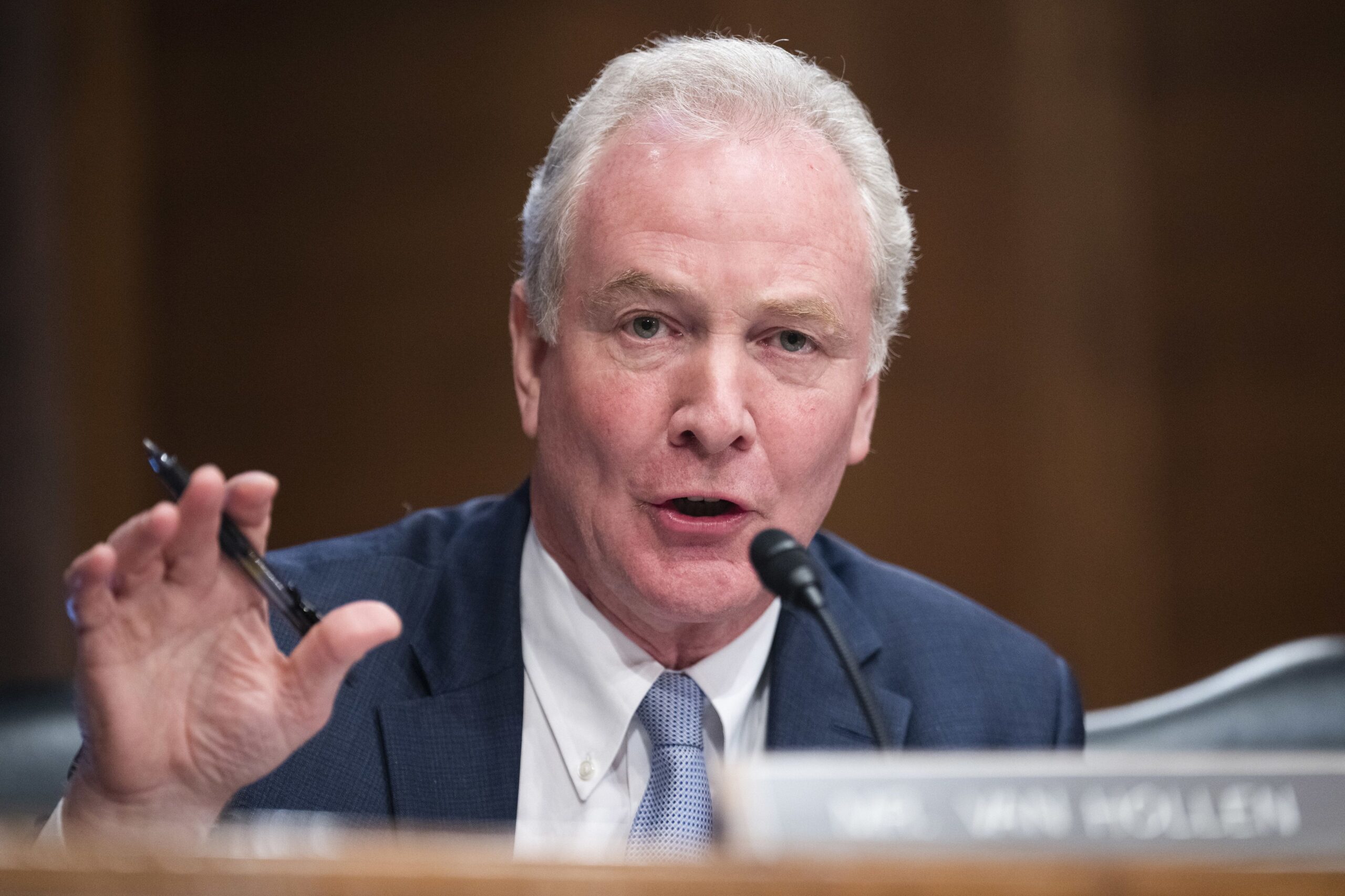 Chris Van Hollen ’83 H’14 On His Fiery Year in the Senate