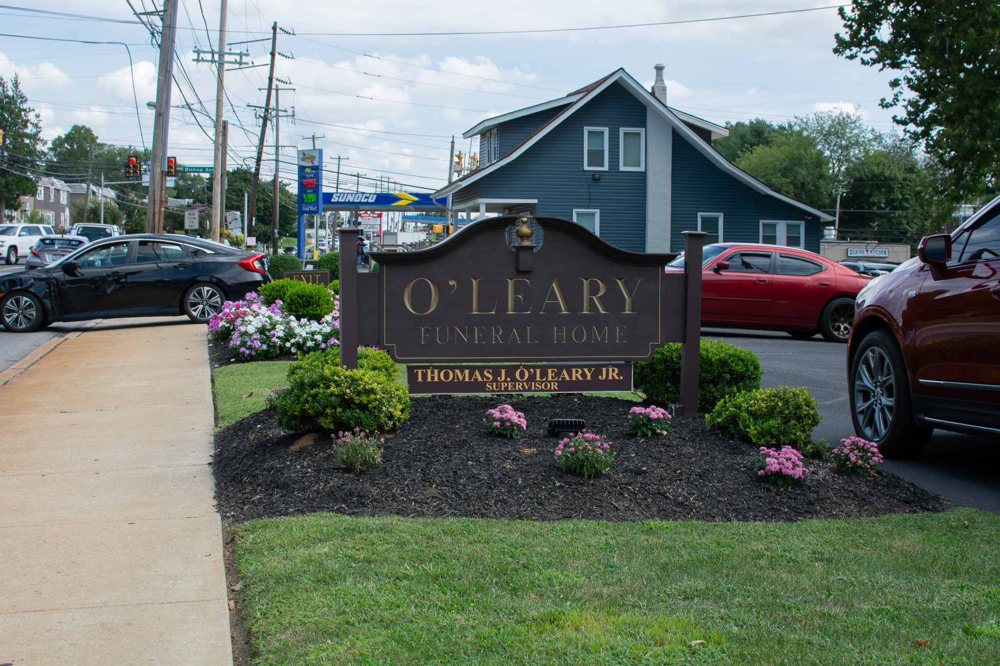 Longtime Dining Staff Member Dies Following Injury From College Dishwasher